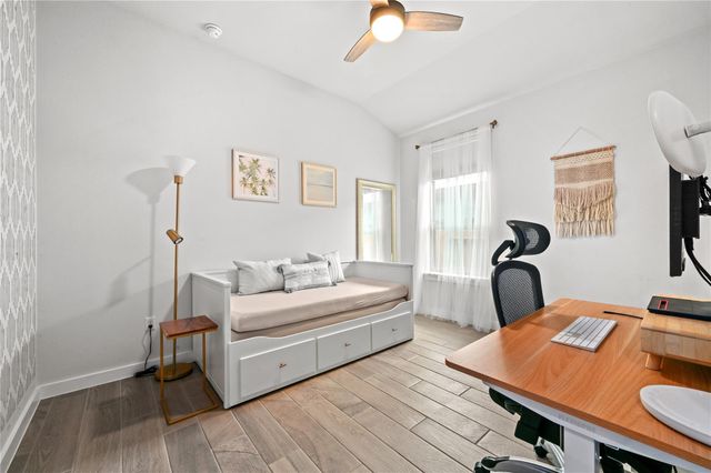8208 Spire VW, Austin, TX 78744