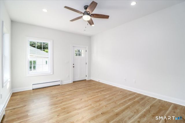 2-8 Cindy Lane 8-2, Bethel, CT 06801