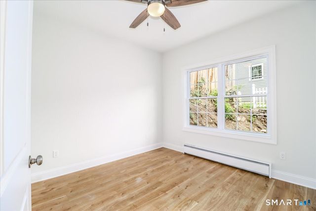 2-8 Cindy Lane 8-2, Bethel, CT 06801