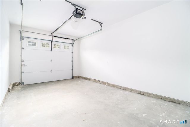 2-8 Cindy Lane 8-2, Bethel, CT 06801