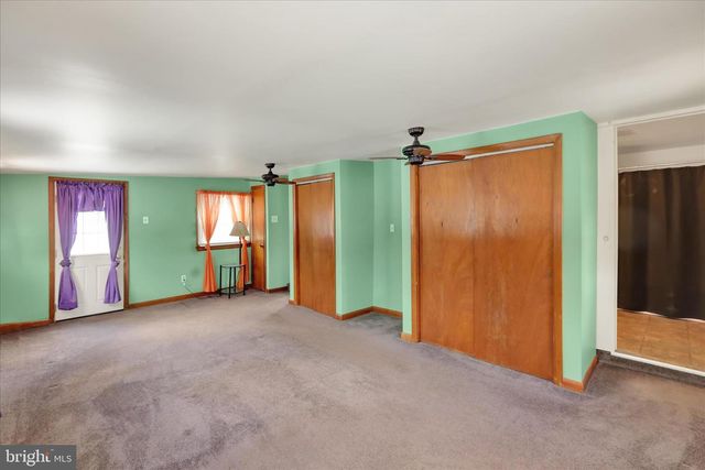 43 FERN DR, Boyertown, PA 19512