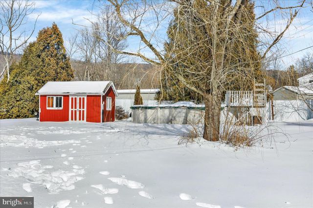 43 FERN DR, Boyertown, PA 19512