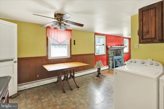 43 FERN DR, Boyertown, PA 19512