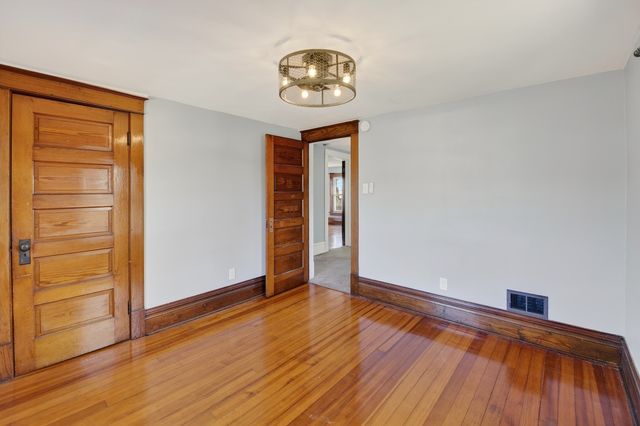 407 Fulton Street, Grand Mound, IA 52751