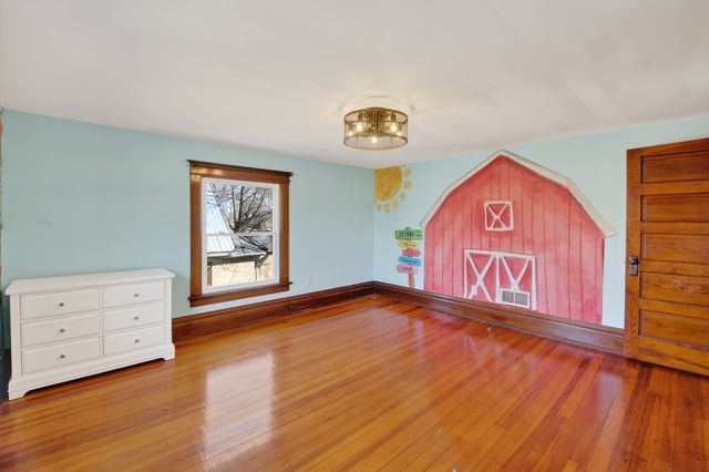 407 Fulton Street, Grand Mound, IA 52751