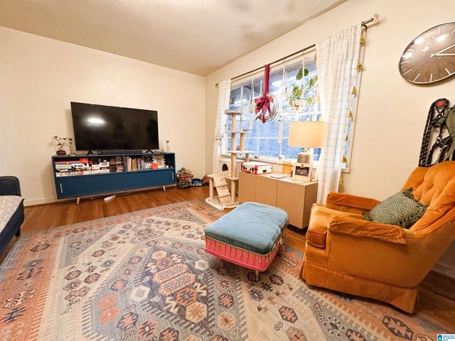 925 HICKORY CIRCLE, Birmingham, AL 35215