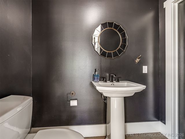 29 Park Street, Carlton Landing, OK 74432