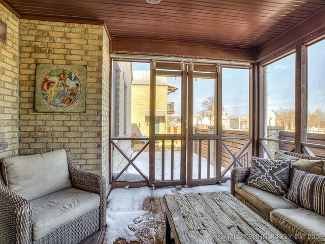 29 Park Street, Carlton Landing, OK 74432