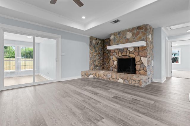 123 W Main Street, Kennard, TX 75847