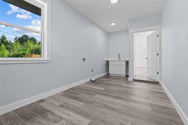 123 W Main Street, Kennard, TX 75847