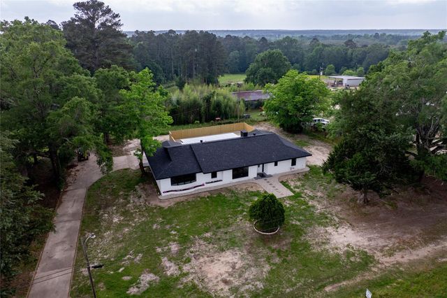 123 W Main Street, Kennard, TX 75847