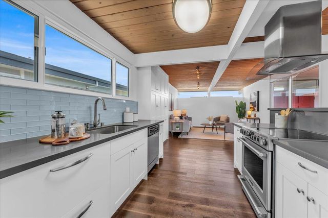 755 Widgeon Street, Foster City, CA 94404