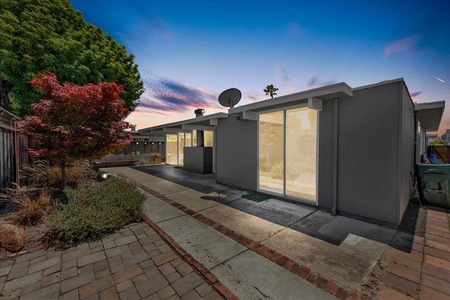 755 Widgeon Street, Foster City, CA 94404