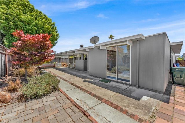755 Widgeon Street, Foster City, CA 94404
