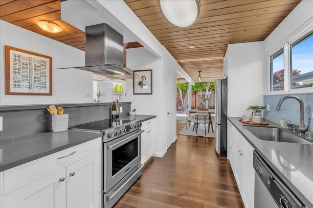755 Widgeon Street, Foster City, CA 94404