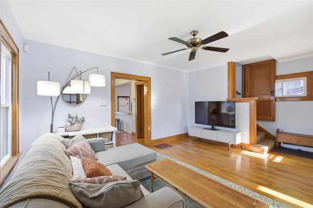 115 N Lake Avenue, Spring Lake, MI 49456