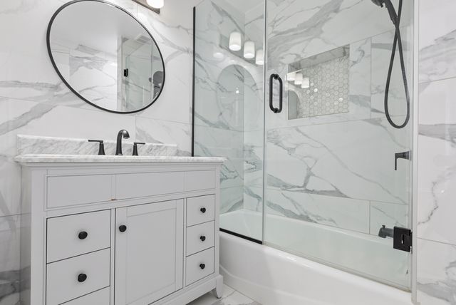 6840 Oak View Court, Oak Forest, IL 60452