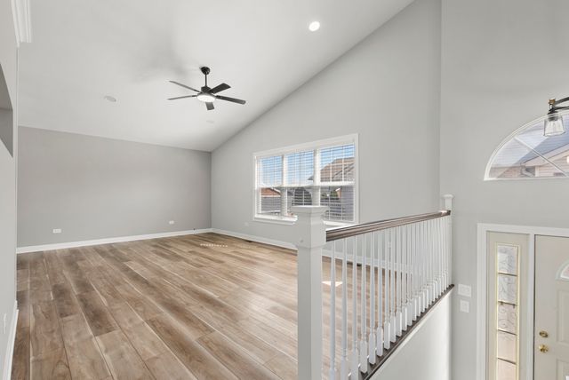 6840 Oak View Court, Oak Forest, IL 60452