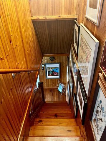 908 N CLAYTON STREET, Mount Dora, FL 32757