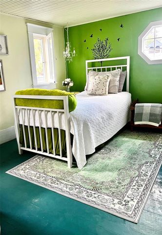 908 N CLAYTON STREET, Mount Dora, FL 32757