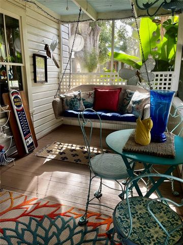 908 N CLAYTON STREET, Mount Dora, FL 32757