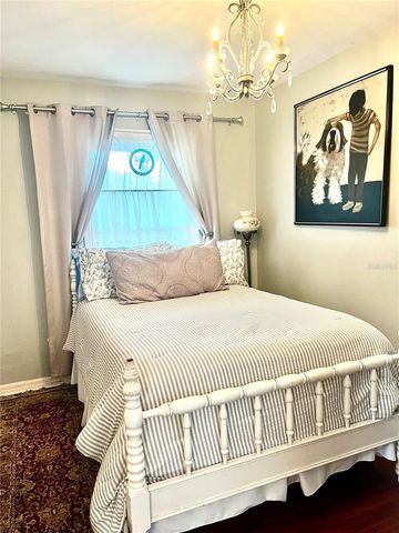 908 N CLAYTON STREET, Mount Dora, FL 32757