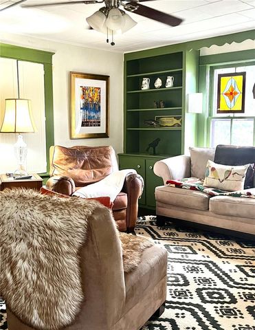 908 N CLAYTON STREET, Mount Dora, FL 32757