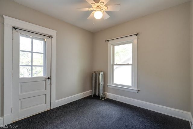 3255 Hyde Park Avenue, Cleveland Heights, OH 44118