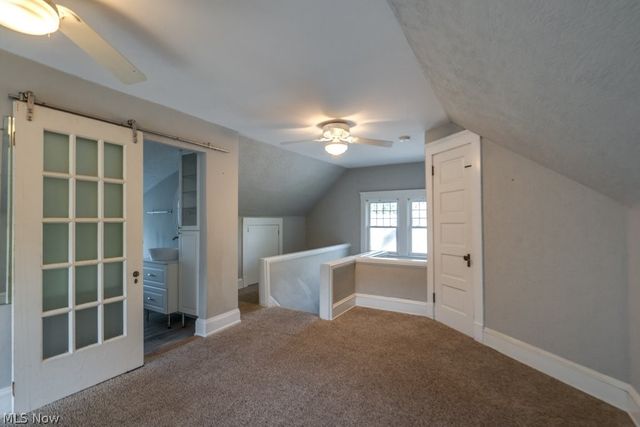 3255 Hyde Park Avenue, Cleveland Heights, OH 44118
