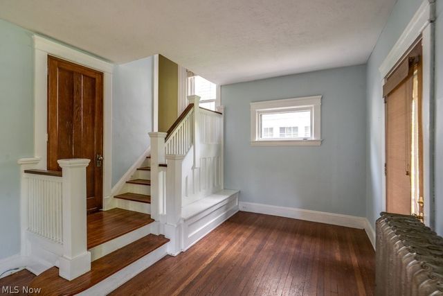 3255 Hyde Park Avenue, Cleveland Heights, OH 44118