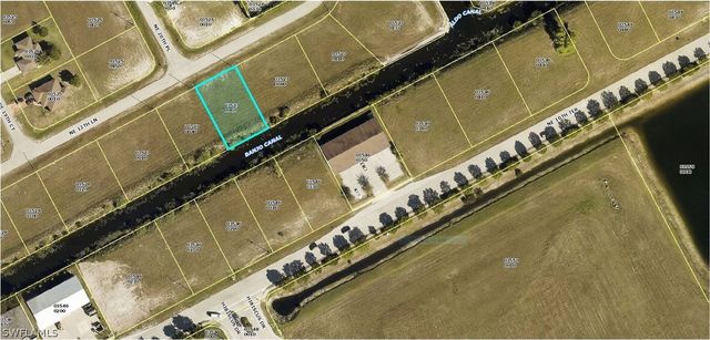 2000 NE 12th LN, Cape Coral, FL 33909