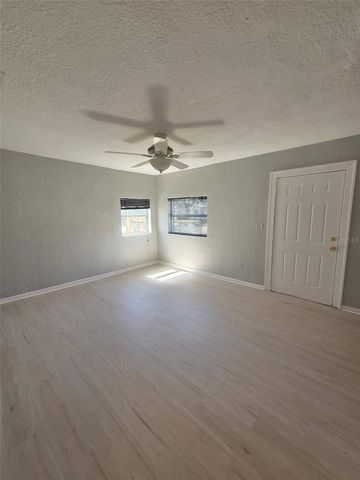 4625 40TH STREET N, St Petersburg, FL 33714