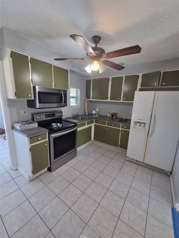 4625 40TH STREET N, St Petersburg, FL 33714