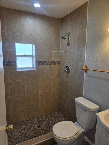 4625 40TH STREET N, St Petersburg, FL 33714