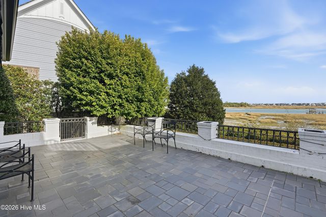 1619 Landfall Drive, Wilmington, NC 28405