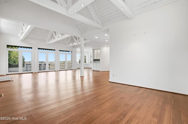 1619 Landfall Drive, Wilmington, NC 28405