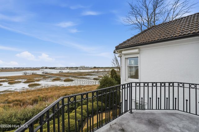 1619 Landfall Drive, Wilmington, NC 28405