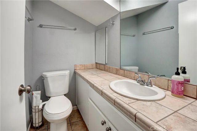 20155 Keswick 209, Winnetka, CA 91306