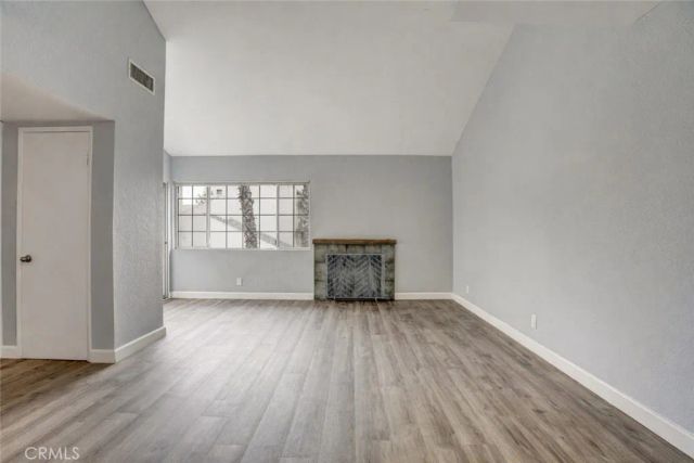 20155 Keswick 209, Winnetka, CA 91306