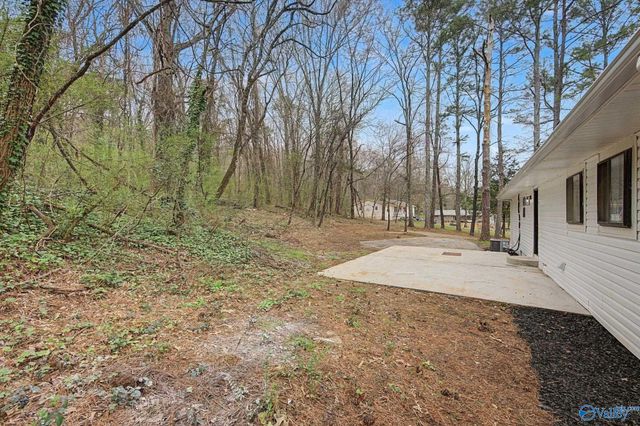 292 Red Bud Lane, Decatur, AL 35603