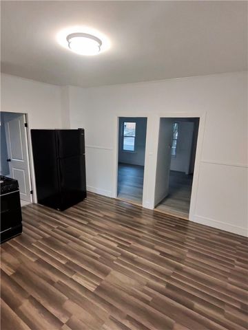 44 Herschel Street, Providence, RI 02909