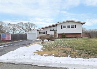 50 Spur Lane, Centereach, NY 11720