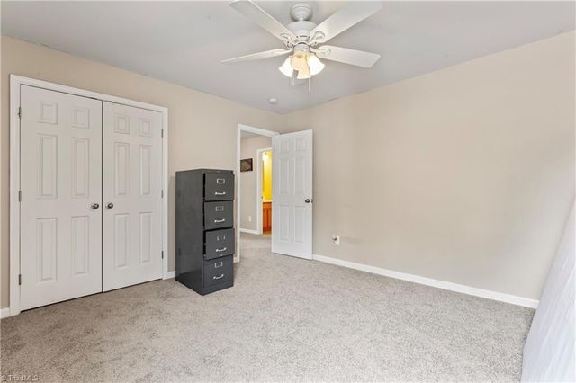 3996 Heather View Lane, Winston-salem, NC 27127