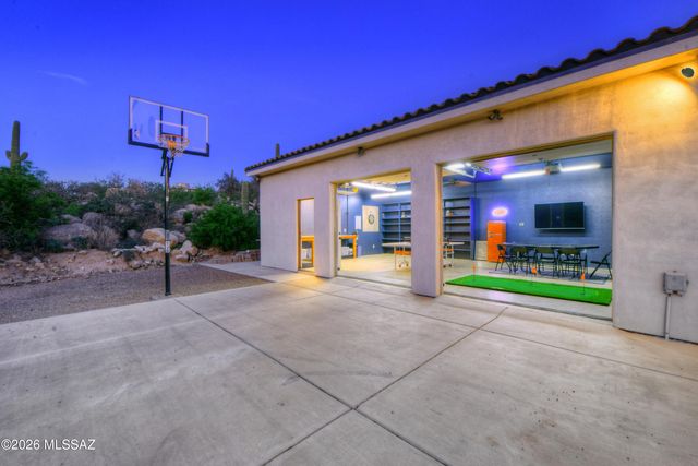 13850 N Como Hills Drive, Tucson, AZ 85755