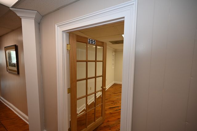 10B N Public Sq, Murfreesboro, TN 37130