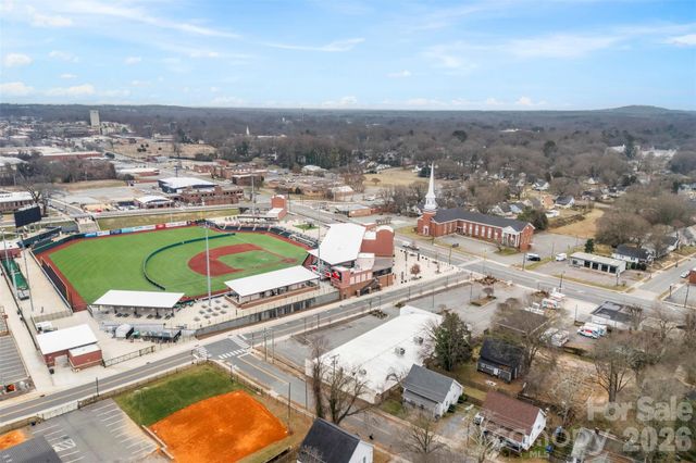 906 Brunett Street, Gastonia, NC 28052