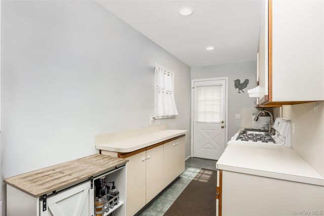 787 Frankford Road, West Babylon, NY 11704