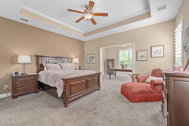 9636 W Village Pl, Maize, KS 67101