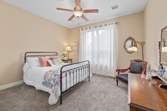 9636 W Village Pl, Maize, KS 67101