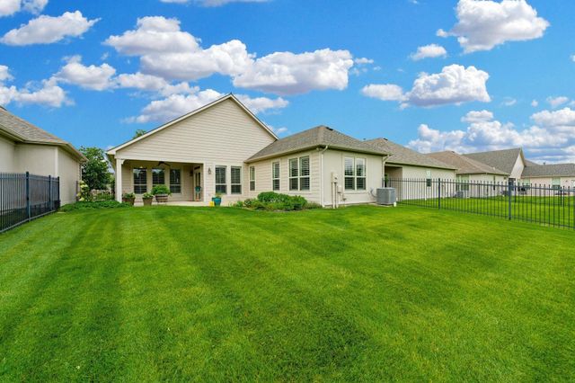 9636 W Village Pl, Maize, KS 67101